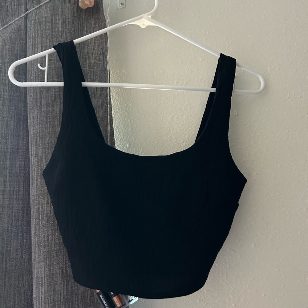 Cropped top